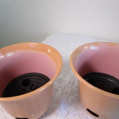 2 plastic self-watering pots, 1 ceramic pot with saucer