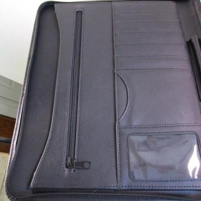 Portfolio with pad, 2 memo pads, 1 tablet, looseleaf paper, index cards