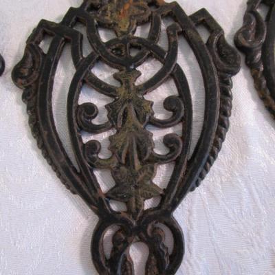4 Black antique escutcheons and keyhole cover