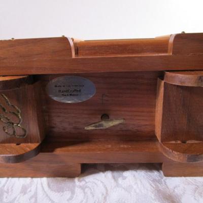 Wood musical cable car