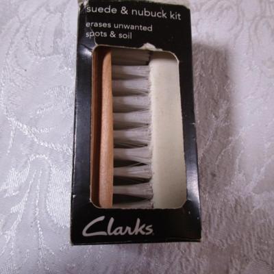 Suede cleaners, fabric shavers, lint brush