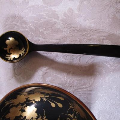 Asian wood lacquerware bowl with spoon
