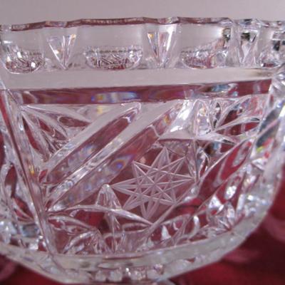 Crystal footed pedestal compote bowl