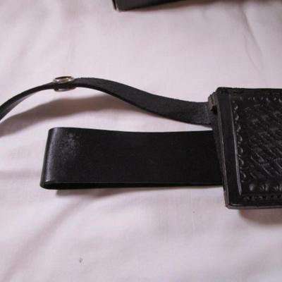Vintage Jim Frost knife with leather sheath