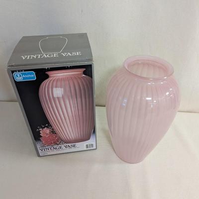 12 9/16" Tall Pink Vintage Anchor Vase With Box (DR)