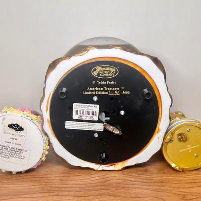 LOT 4B: San Francisco Music Box Company Tobin Fraley Limited Edition American Treasures “I Will Wait for You” Snow Globe, 1997 Snow Globe...