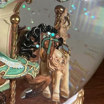 LOT 4B: San Francisco Music Box Company Tobin Fraley Limited Edition American Treasures “I Will Wait for You” Snow Globe, 1997 Snow Globe...