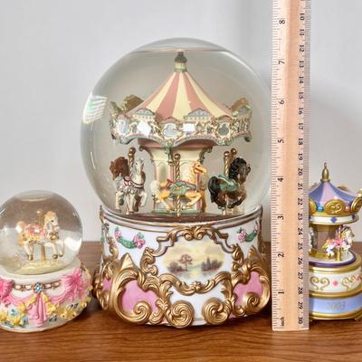LOT 4B: San Francisco Music Box Company Tobin Fraley Limited Edition American Treasures “I Will Wait for You” Snow Globe, 1997 Snow Globe...