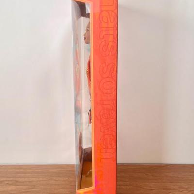 LOT 9B: NIP 2005 Disney Mattel That's So Raven Doll