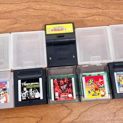 LOT 15B: Nintendo GameBoy & GameBoy Color Game Cartridges - Pokémon Pinball, Dr. Mario, WWF Attitude, Wrestlemania 2000,...