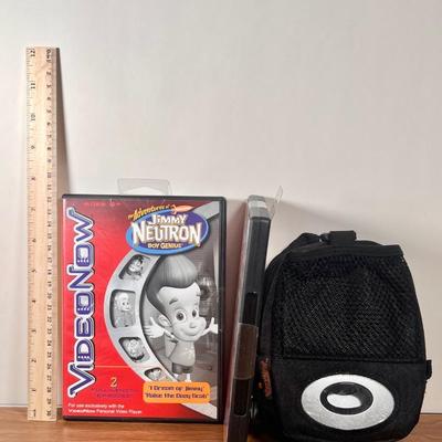 LOT 18B: 2003 Hasbro VideoNow Personal Video Player w/ Jimmy Neutron, American Idol & Case