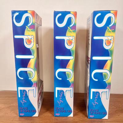 LOT 21B: Spice Girls Collection - 1998 Galoob Toys Dolls in Box - Geri Halliwell Ginger Spice it Up, 4 On Tour Dolls (Mel B, Geri,...