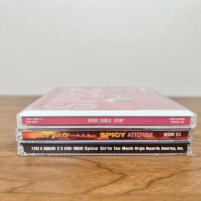 LOT 21B: Spice Girls Collection - 1998 Galoob Toys Dolls in Box - Geri Halliwell Ginger Spice it Up, 4 On Tour Dolls (Mel B, Geri,...