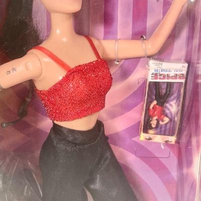 LOT 21B: Spice Girls Collection - 1998 Galoob Toys Dolls in Box - Geri Halliwell Ginger Spice it Up, 4 On Tour Dolls (Mel B, Geri,...
