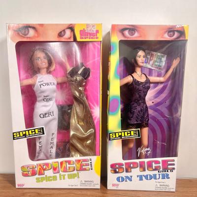 LOT 21B: Spice Girls Collection - 1998 Galoob Toys Dolls in Box - Geri Halliwell Ginger Spice it Up, 4 On Tour Dolls (Mel B, Geri,...
