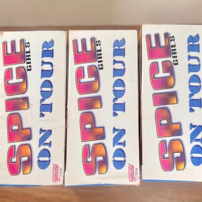 LOT 21B: Spice Girls Collection - 1998 Galoob Toys Dolls in Box - Geri Halliwell Ginger Spice it Up, 4 On Tour Dolls (Mel B, Geri,...