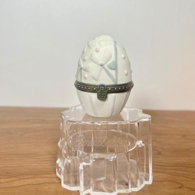 LOT 23B: Department 56 Snowbabies - "Tower of Light" Ice Castle Lamp, Egg Trinket box, Mini Photo Frames, Candle Holders &...