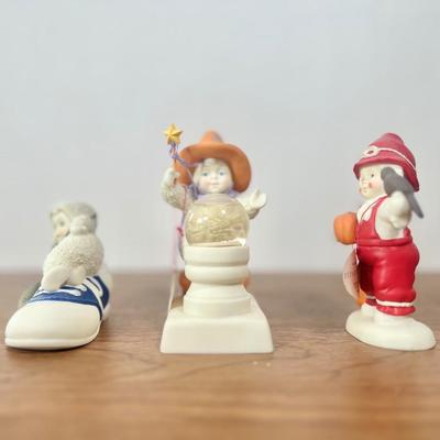 LOT 24B: Department 56 Snowbabies - 2005 "Bobby Soxer," Let's Pretend "Your Future Looks Bright," 2003 Babies on...