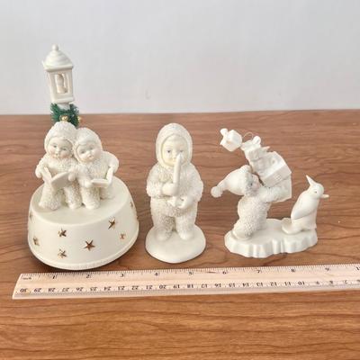 LOT 27B: Department 56 Snowbabies - Frosty the Snowman, NIB "Christmas Nutcracker" Ornament, Carolling Music Box & More