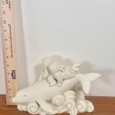 LOT 37B: Department 56 Snowbabies - 2000 "Ride the Wave" Dolphin Figure & Display Lamp
