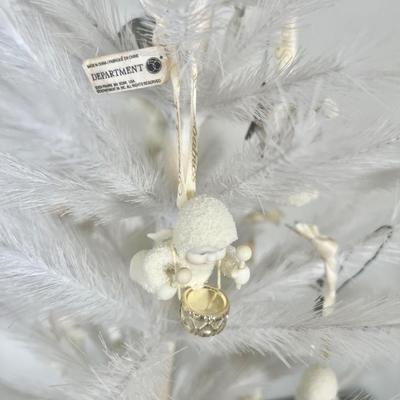 LOT 38B: LOT 38B: Department 56 Snowbabies Display Tree w/ Variety of Snowbaby Ornaments