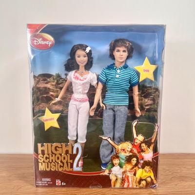 LOT 39B: 2007 Mattel Disney High School Musical & High School Musical 2 Couples 2-Pack Doll Sets