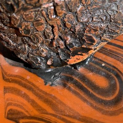 LOT 41 B: Dr. Gator USA Alligator Statue