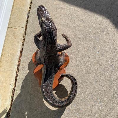 LOT 41 B: Dr. Gator USA Alligator Statue