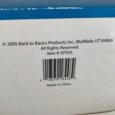 LOT 42 B: NIP 2005 Disney Ice Shaver