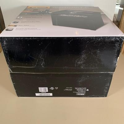 LOT 46 B: NIP Sealed Fellowes Powershred P-8C Cross Cut Paper Shredder Model #CRC34008
