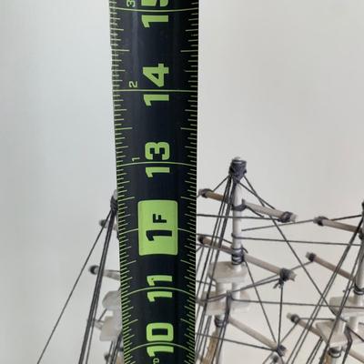 LOT 52 A: Model Ships "Constitution" & "Cutty Sark"