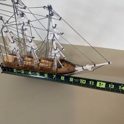 LOT 52 A: Model Ships "Constitution" & "Cutty Sark"