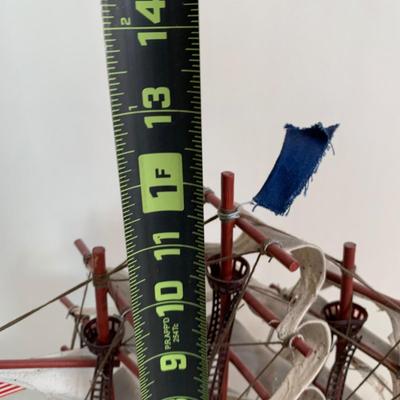 LOT 52 A: Model Ships "Constitution" & "Cutty Sark"