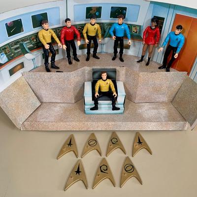 LOT 54 A: Playmates Classic Star Trek Collector Figure Set