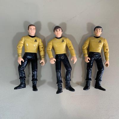 LOT 54 A: Playmates Classic Star Trek Collector Figure Set