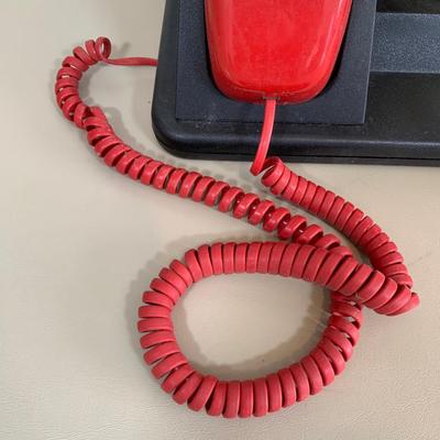 LOT 56 A: Disney's Mickey Mouse Corded Desk Phone