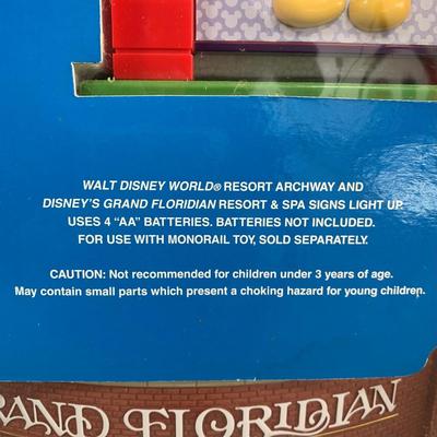 LOT 58 B: NIP Sealed Walt Disney World Disneyland Resort Monorail Accessories Theme Park Collection