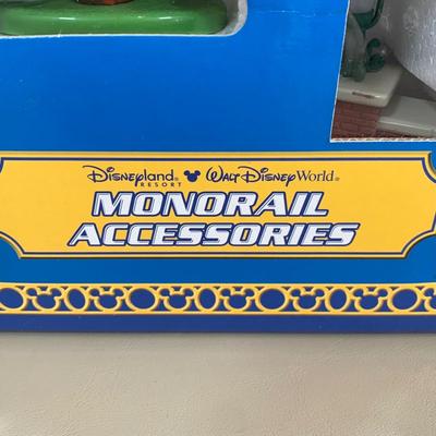 LOT 58 B: NIP Sealed Walt Disney World Disneyland Resort Monorail Accessories Theme Park Collection