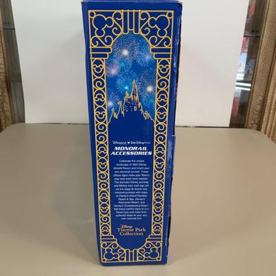 LOT 59 B: NIP Sealed Walt Disney World Disneyland Resort Monorail Accessories Theme Park Collection