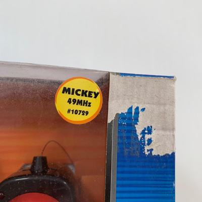 LOT 61 A: NIP Sealed Disney Pixar Mickey Mouse Ramp Riders Radio Control Skateboard