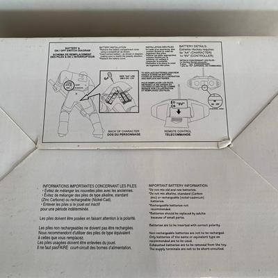 LOT 62 A: 2 NIP SNI NHL Philadelphia Flyers Remote Control Hockey Players