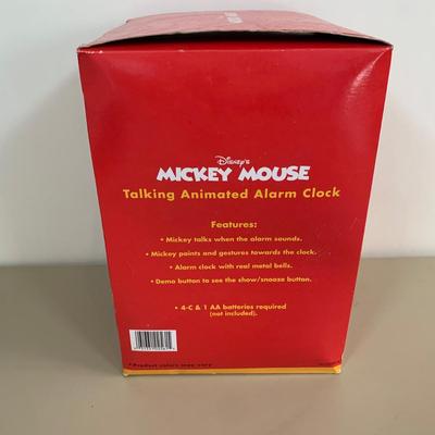 LOT 66 A: NIP Disney's Mickey Mouse Animated Talking Alarm Clock Model #025615