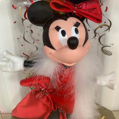LOT 76 A: NIP Mattel Disney Collector Dolls: Bob Mackie Millennium Minnie Model #22476 & Very Victorian Minnie Model #26292