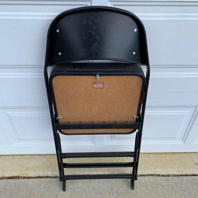 LOT 80 B: 1999 WWF Wrestle Mania "The Ragin' Climax" Event Chair