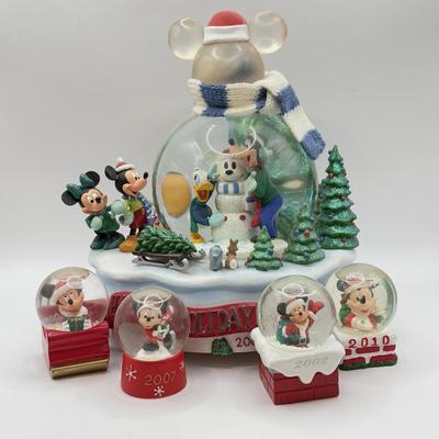 LOT 86B: 2001 Disney Christmas Mickey & Friends "Winter Wonderland" Musical Snowglobe w/ Mini Holiday Mickey Mouse Snowglobes