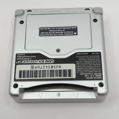 LOT 95B: 2002 Nintendo GameBoy Advance SP Model No, AGS-001 w/ Carrying Case