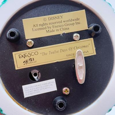 LOT 97A: Disney Princess Collection - Enesco Christmas Musical Snowglobes (Snow White & Cinderella) & Photo Frame