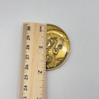 LOT 114J: 1999 Universal Studios Islands of Adventure The Lost Continent Dragon Coin Medallion in Original Box