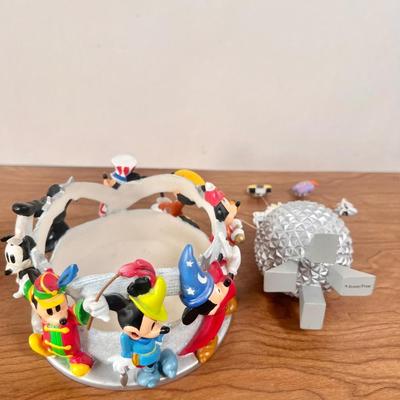 LOT 146B: Disney Collectibles: 1983 Art of Disney Table Book, Candle Holder, Photo Frames & Epcot Note Holder