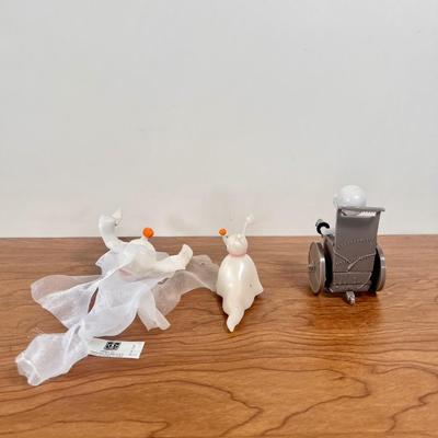 LOT 147B: Disney's Nightmare Before Christmas Collectible Toy Set